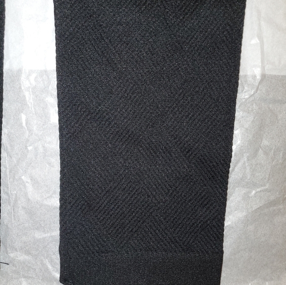 MAZE Collection Fleece Lined Leggings - Picture 8 of 9